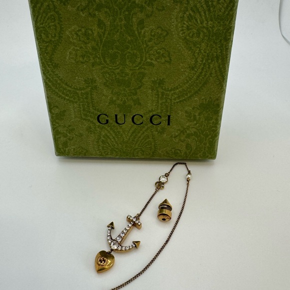 Gucci Aged Single Drop Earring with Anchor and Heart Charm - Picture 11 of 11